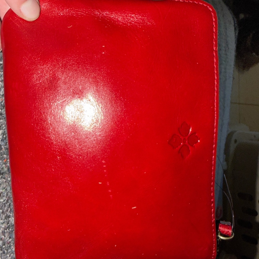 Patricia Nash Red Floral Embossed Clutch - Picture 2 of 2